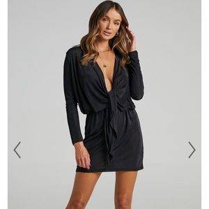 KIERAH PLUNGING CENTER TIE MINI DRESS IN BLACK